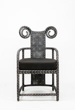 Load image into Gallery viewer, The Huh Tu Chair | Black