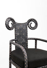 Load image into Gallery viewer, The Huh Tu Chair | Black