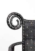 Load image into Gallery viewer, The Huh Tu Chair | Black