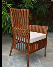 Load image into Gallery viewer, Fine Dining Chair