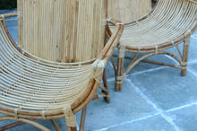 Load image into Gallery viewer, Arch Chair