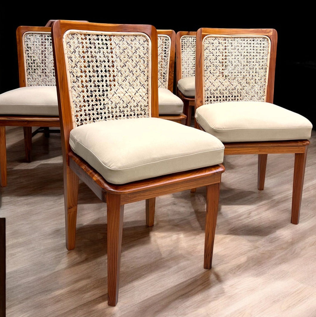 Noklak Dining Chair