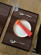 Load image into Gallery viewer, Bamboo &amp; Loinloom Placemats |
