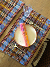 Load image into Gallery viewer, Bamboo &amp; Loinloom Placemats |
