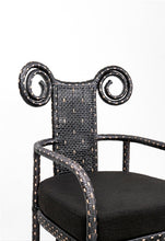 Load image into Gallery viewer, The Huh Tu Chair | Black
