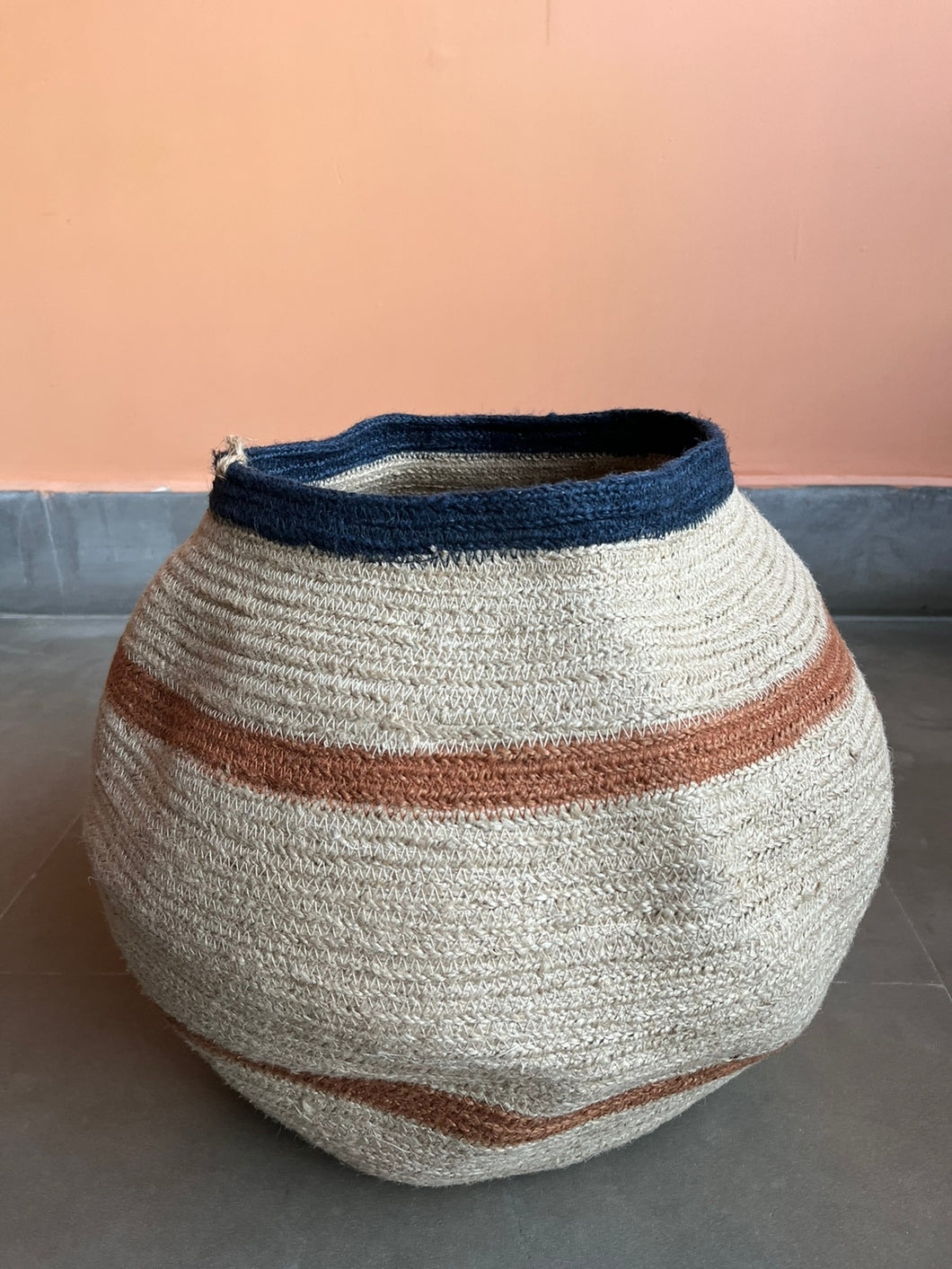 Collectible Jute Pitcher | KNS 005